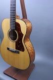 2019 Healy OM Sitka Spruce/Quilted Mahogany Natural