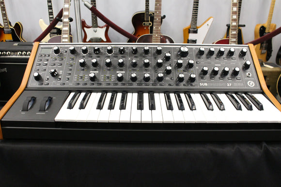 Moog Subsequent 37 with Gig Bag & Decksaver