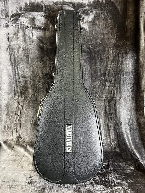 Vintage 1980's Martin D-28 D-35 Hardshell Case with Brown Interior