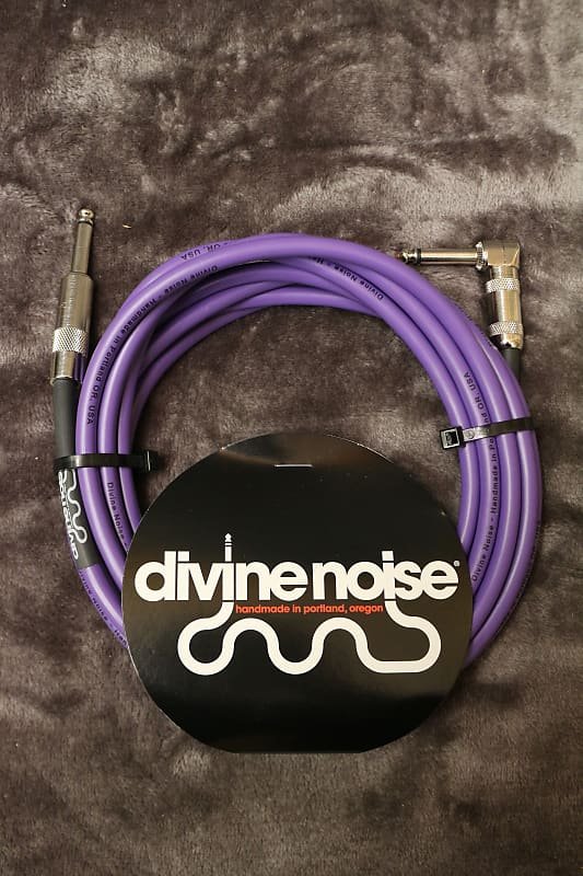 Divine Noise 15ft Instrument Cable ST-RA (Straight-Right Angle) Purple *Free Shipping in the USA*