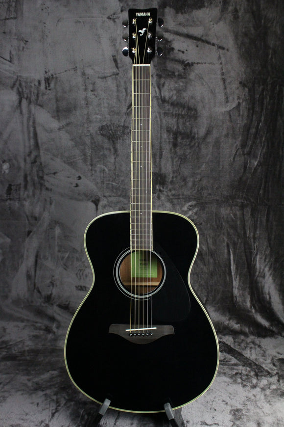 Yamaha FS820
