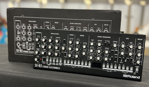 Roland Boutique SE-02 Analog Synthesizer
