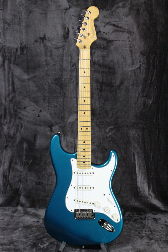 2000 Fender American Standard Stratocaster