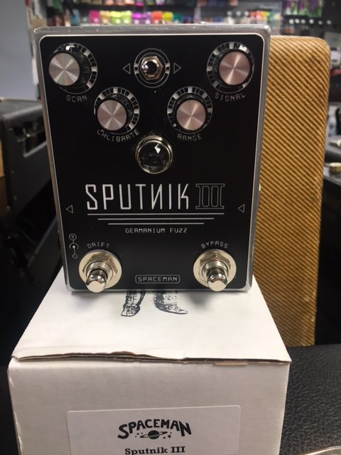 Spaceman Effects Sputnik III Used