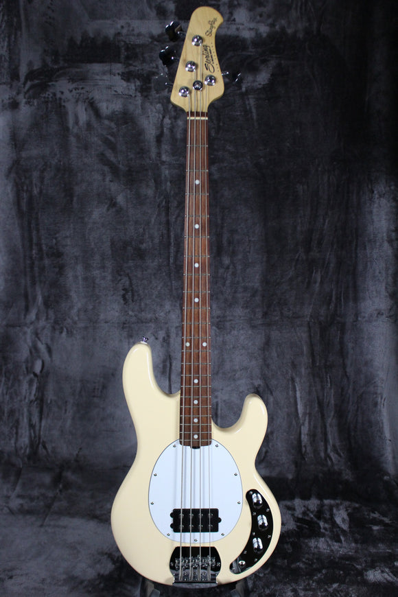 Sterling StingRay 4